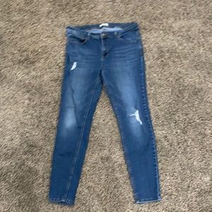 Women’s blue jeans